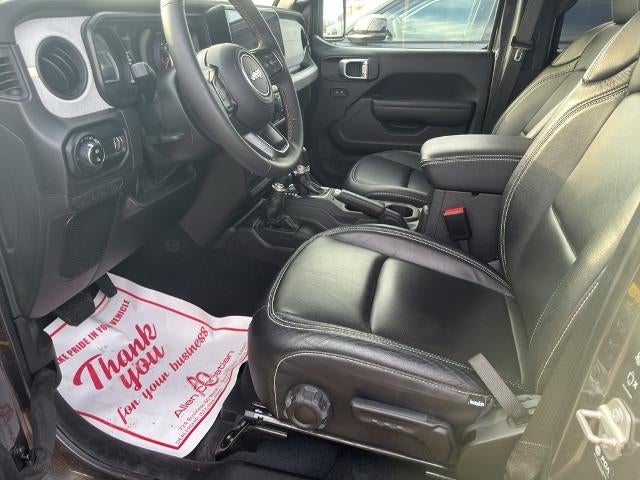 2024 Jeep Gladiator Sport S