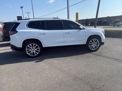 2025 GMC Acadia Denali