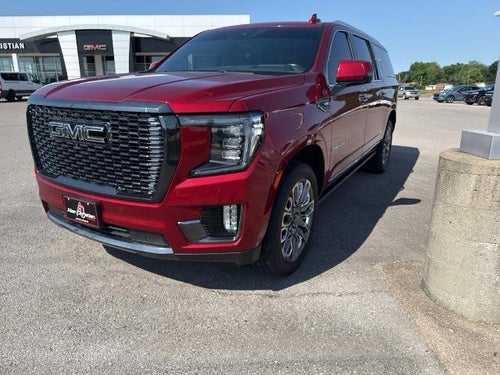 2023 GMC Yukon XL Denali Ultimate