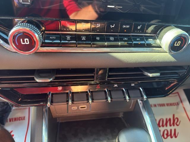 2024 GMC Canyon Elevation