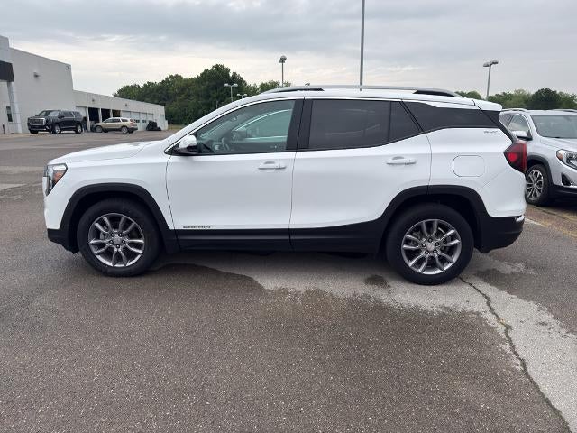2024 GMC Terrain SLT AWD's photo