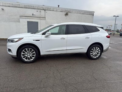 2020 Buick Enclave Essence
