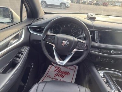 2022 Buick Enclave Essence