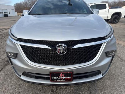 2022 Buick Enclave Essence