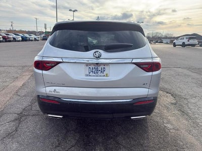 2022 Buick Enclave Essence