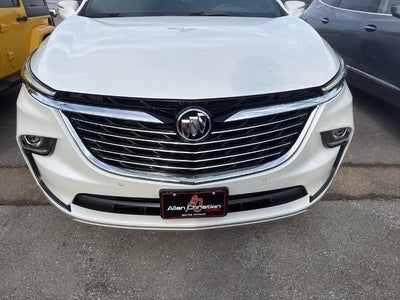 2022 Buick Enclave Essence