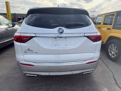 2022 Buick Enclave Essence