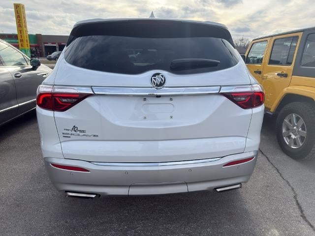 2022 Buick Enclave Essence