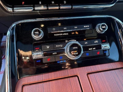 2024 Lincoln Navigator Reserve